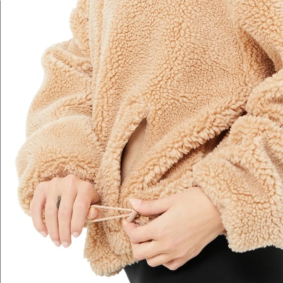 Alo Yoga Flurry Sherpa Jacket - Picture 3 of 7